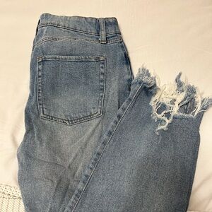 Women’s mom Jean fit